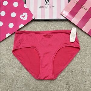 NWT Victoria's Secret Fabulous Pink Satin Smooth No Show Hiphugger Panties Small